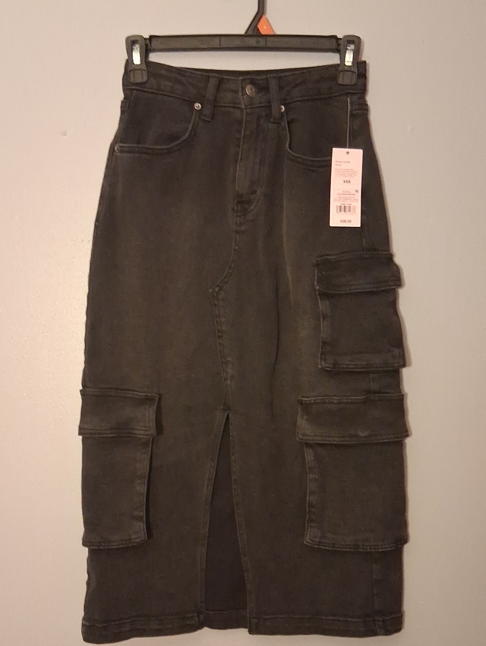 Wild Fable Cargo Denim Skirt With Multiple Pockets And Front Split. Sz. XXS Blac